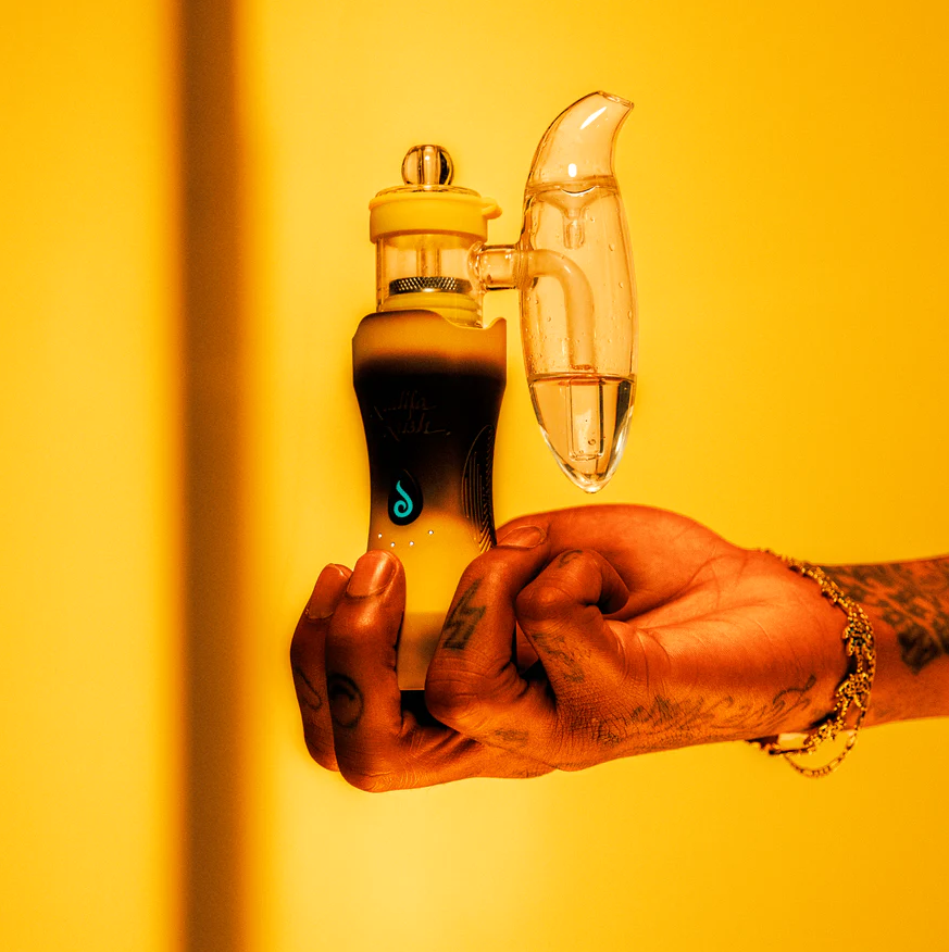 Dr. Dabber XS Nano E-Rig Vaporizer - Khalifa Kush Limited Edition